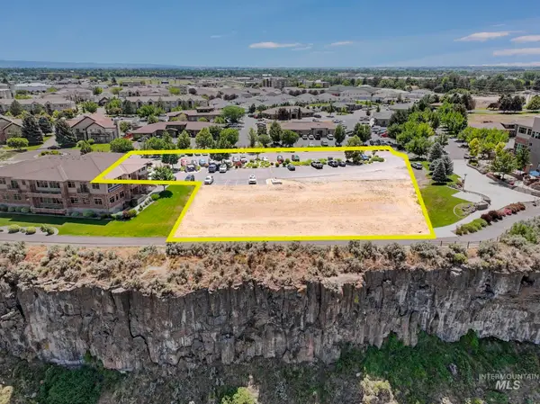 201 River Vista Place, Twin Falls, ID 83301