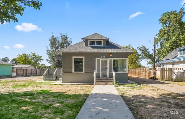 223 W Blvd, New Plymouth, ID 83655