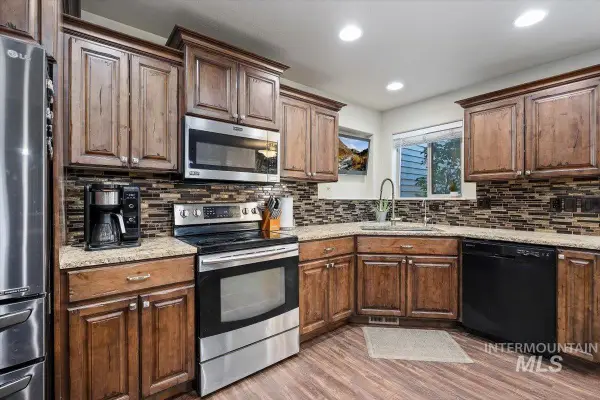 595 I B Perrine Rd, Twin Falls, ID 83301