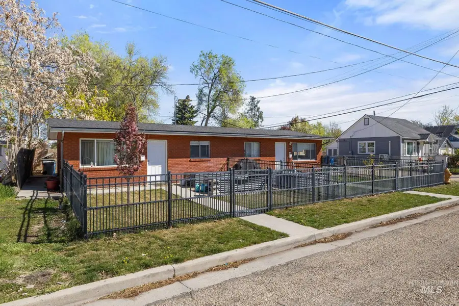 812 E Sherman Ave, Nampa, ID 83686 - Image #2