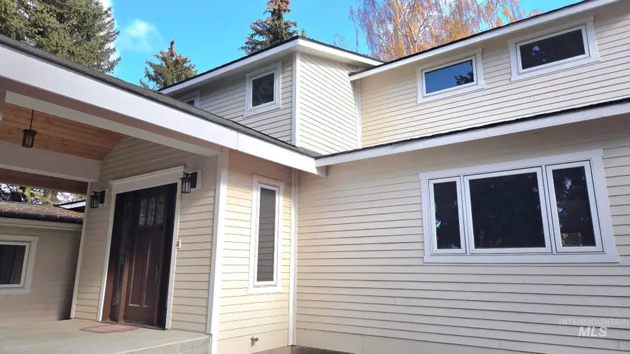 6302 Sand Rd., Pullman, WA 99163 - Image #2