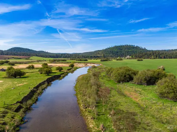 1101 Ruby Creek Rd, Harvard, ID 83834