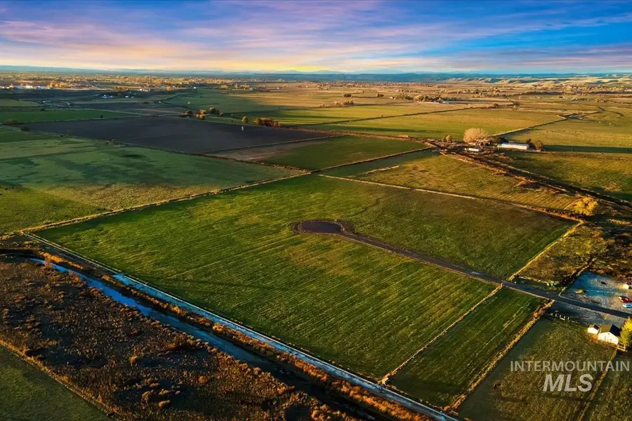 10160 W Clear View Ln, Emmett, ID 83617 - Image #3