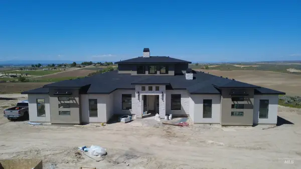27225 Iron Horse Dr, Caldwell, ID 83607