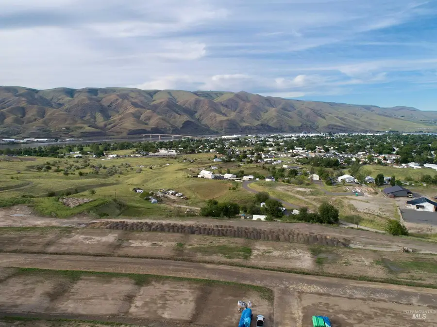 1706 Bennett Hill Drive, Clarkston, WA 99403 - #2