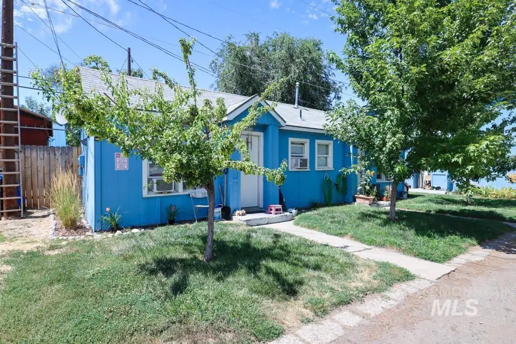 124 NW 4th Ave., Ontario, OR 97914 - Image #1