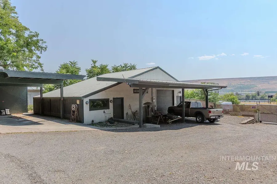 4940 Hatwai Road, Lewiston, ID 83501 - Image #2