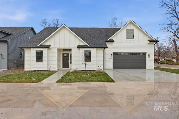 5067 N Pierce Park Lane, Boise, ID 83714