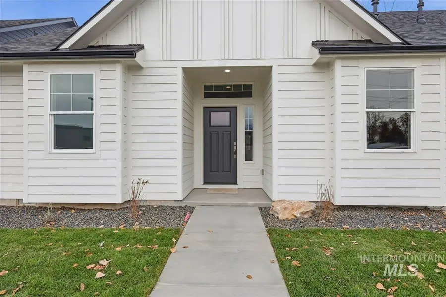 5067 N Pierce Park Lane, Boise, ID 83714 - Image #2
