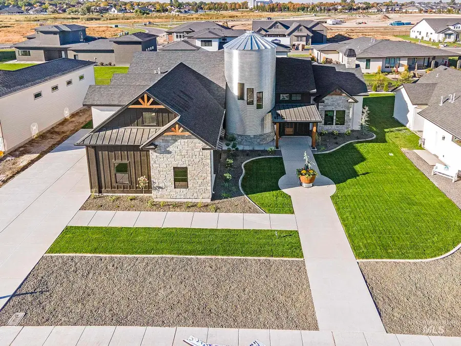 1580 Clear Creek Loop, Twin Falls, ID 83301 - Image #2