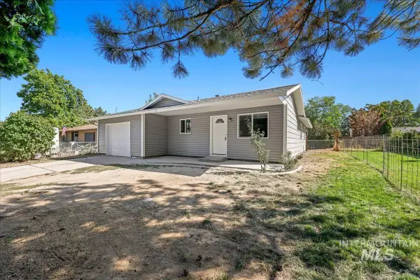 1218 N Plateau Ave, Caldwell, ID 83605