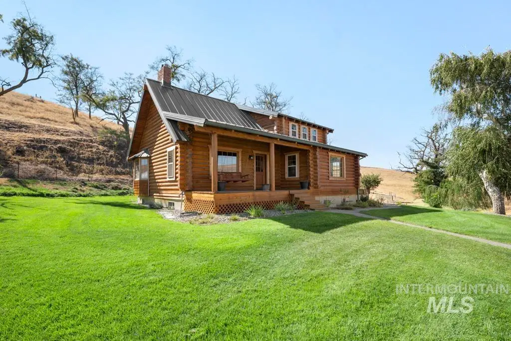 7302 Long Hollow Rd, Colfax, WA 99111 - Image #1