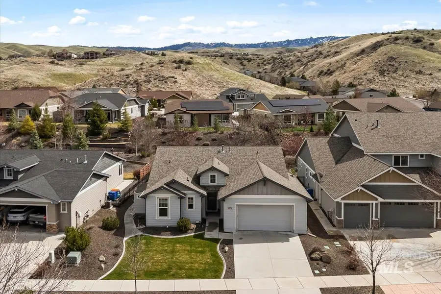 18040 N Streams Edge Way, Boise, ID 83714 - Image #3