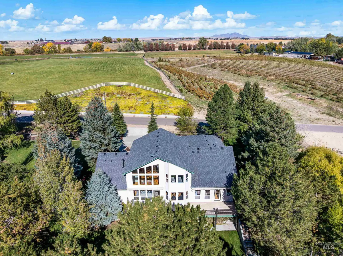 6455 Schmidt Ln, Star, ID 83669 - Image #1