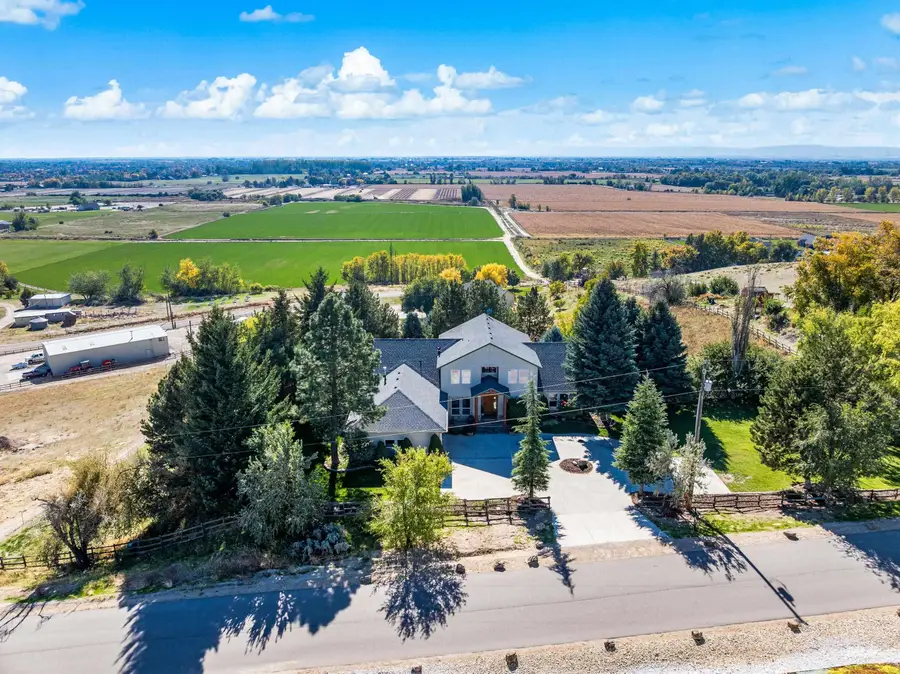 6455 Schmidt Ln, Star, ID 83669 - Image #2