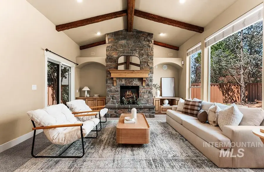 268 S Streamleaf Ave, Star, ID 83669 - Image #3