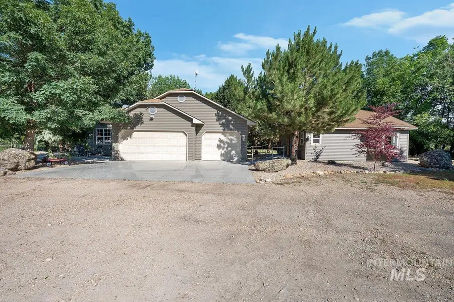 1515 N Kcid Rd, Caldwell, ID 83605 - Image #2