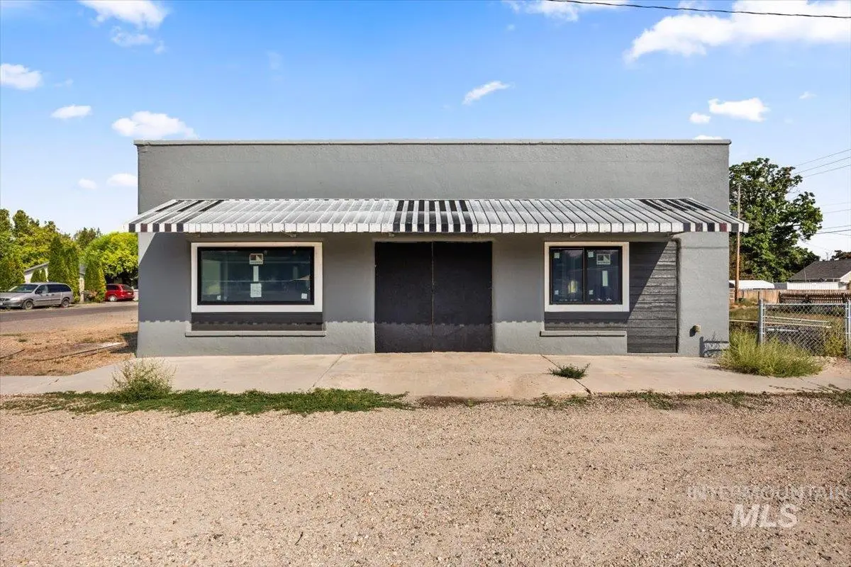 120 N Main St, Homedale, ID 83628 - Image #1