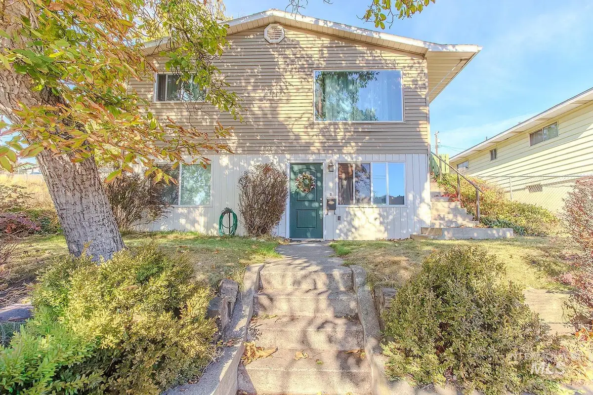 1017 16th Ave, Lewiston, ID 83501 - Image #1