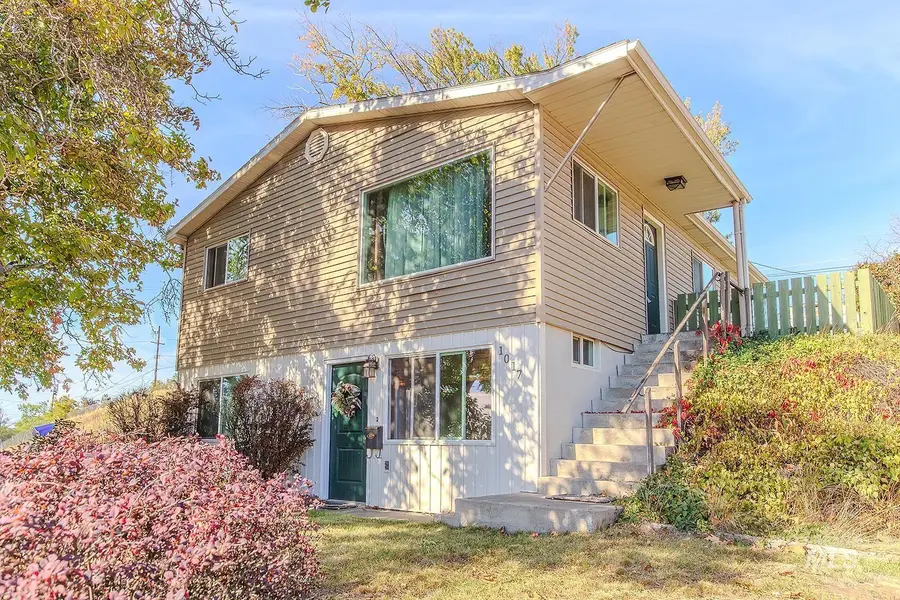 1017 16th Ave, Lewiston, ID 83501 - Image #2