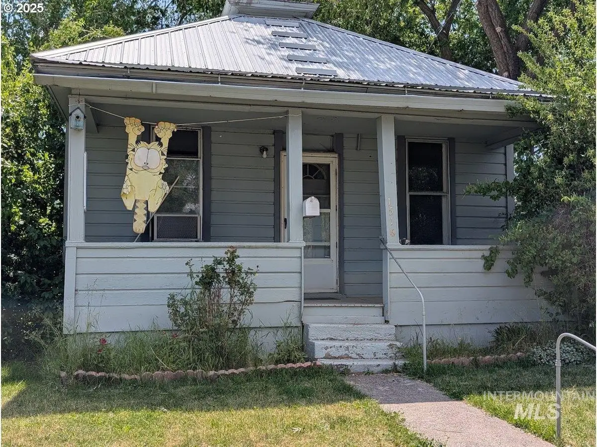 1516 Monroe Ave, La Grande, OR 97850 - Image #1