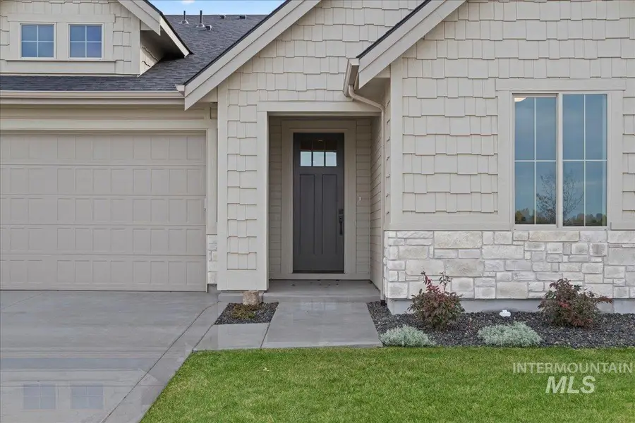 1469 E Andes Dr, Kuna, ID 83634 - Image #2