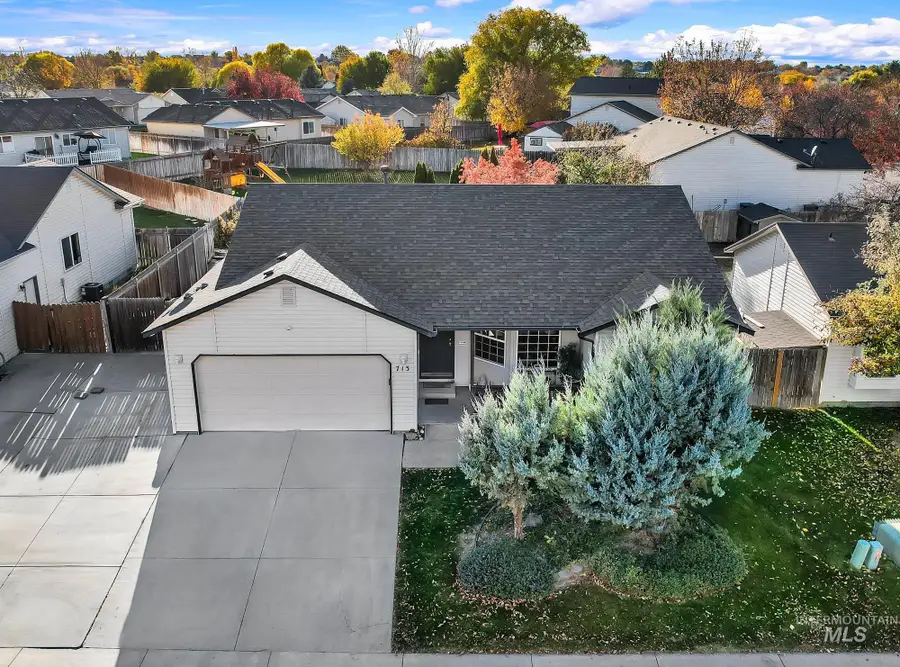 713 E Trail Creek, Nampa, ID 83686 - Image #2
