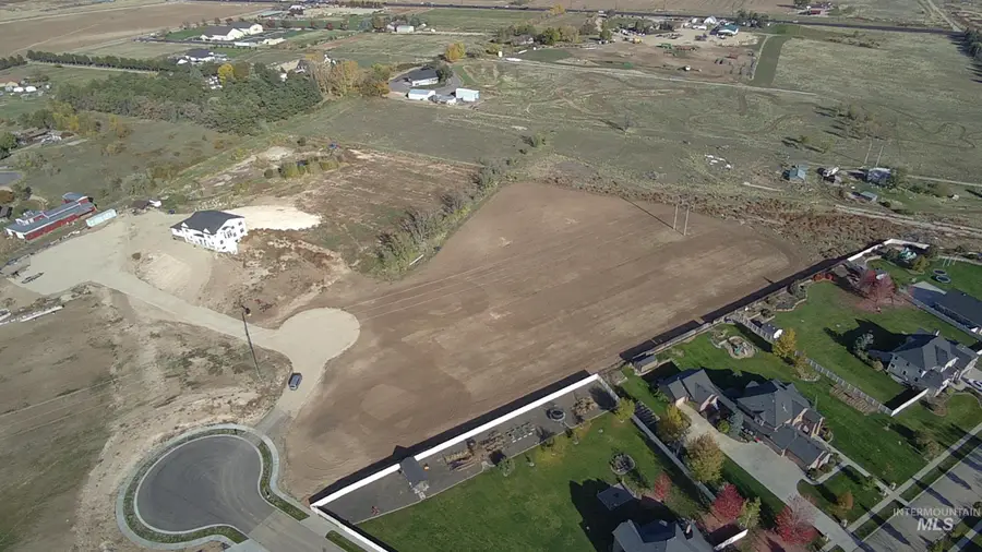 6918 S Pear Blossom Lane, Meridian, ID 83642 - Image #2