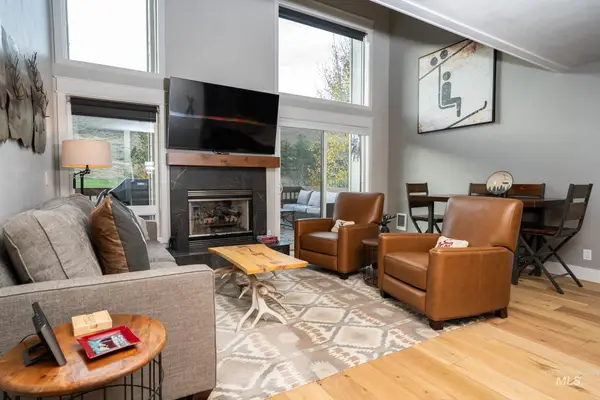 2501 Indian Springs Condo Dr, Sun Valley, ID 83353