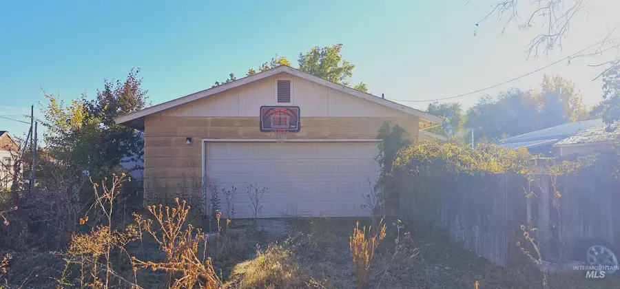 555 15th St., Vale, OR 97918 - Image #2