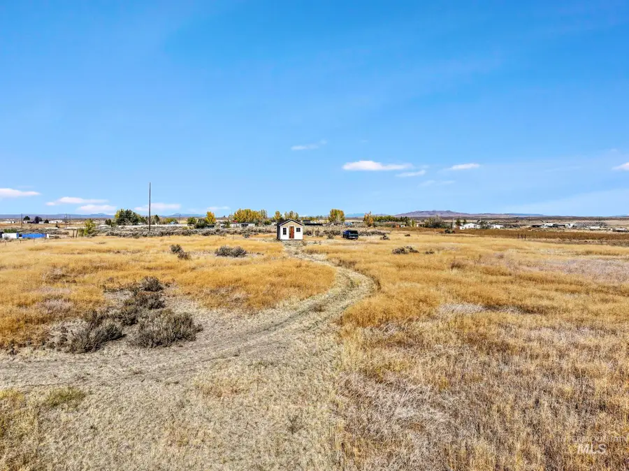584 N Circle, Shoshone, ID 83352 - Image #3