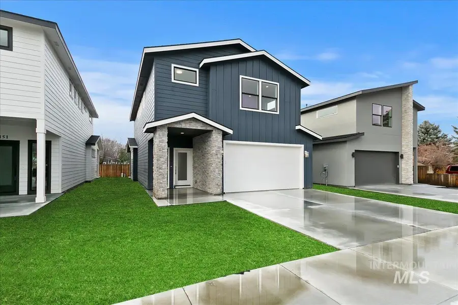 8173 N Breezy Ave, Boise, ID 83714 - Image #2