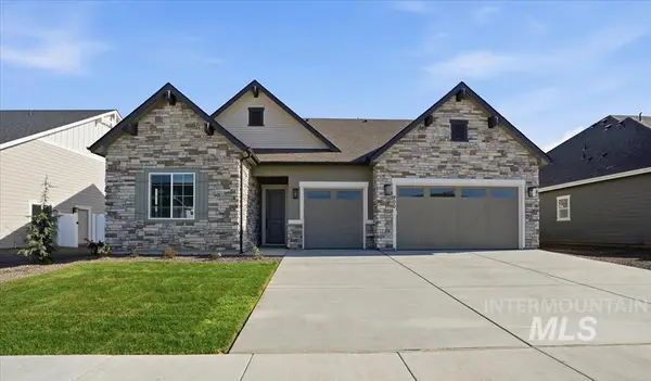 900 N Falling Water Way, Eagle, ID 83616