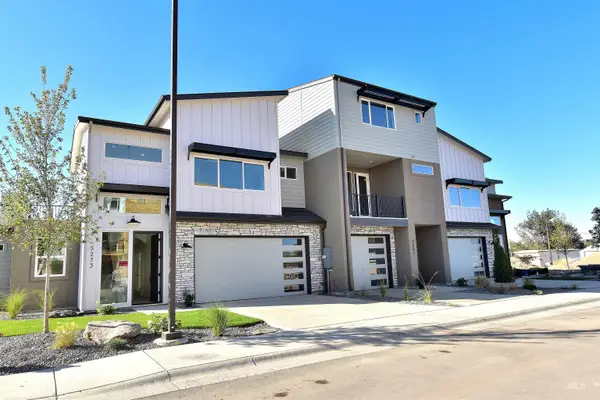 5273 N River Water Lane, Garden City, ID 83714