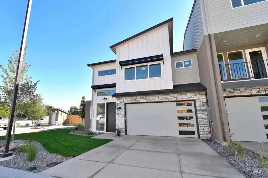 5273 N River Water Lane, Garden City, ID 83714 - Image #3