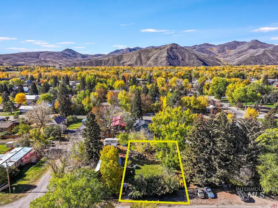 116 S 5th St, Bellevue, ID 83313 - Image #2