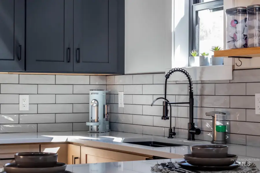 119 Locust, Horseshoe Bend, ID 83629 - Image #3