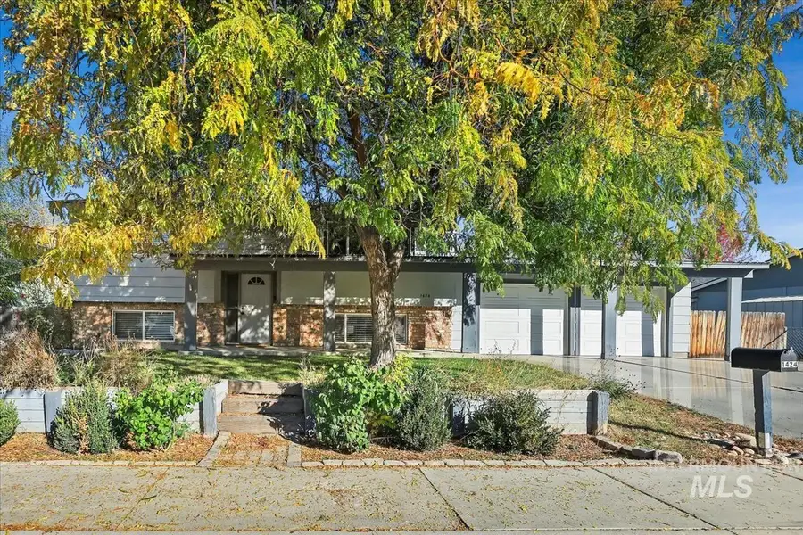 1424 W Kingswood Ave, Meridian, ID 83646 - Image #2