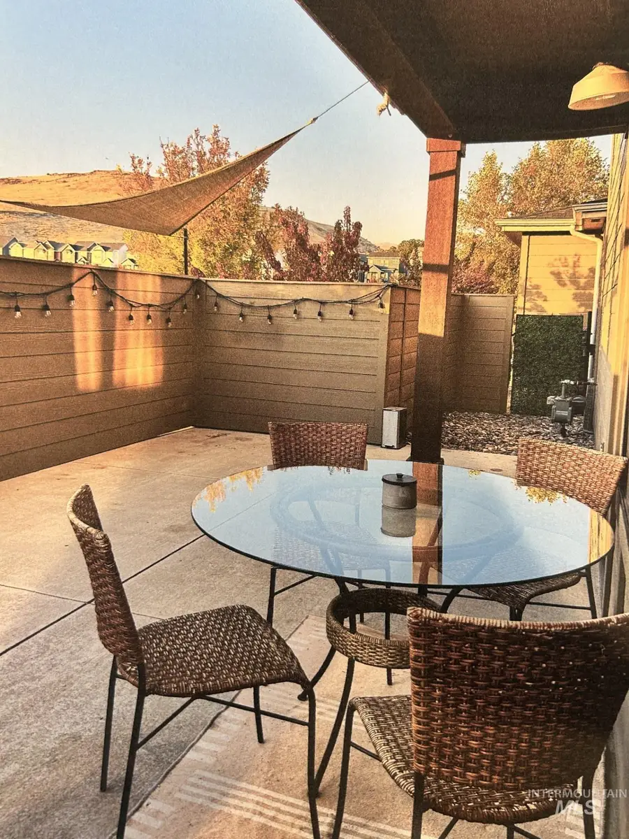 4210 E Parkcenter Boulevard, Boise, ID 83716 - Image #2