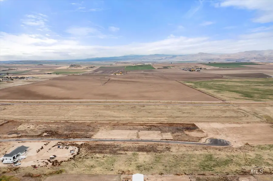 13294 North Fork Ln, Nampa, ID 83686 - Image #3