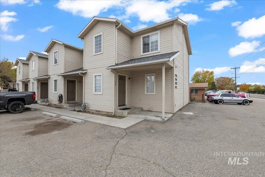 1922 E Linden St, Caldwell, ID 83605 - Image #2