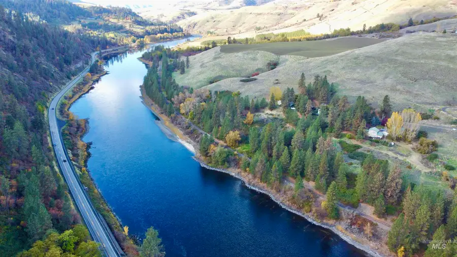 20836 Ryegrass Ln, Lenore, ID 83541 - Image #2