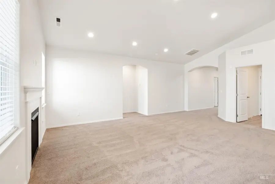 4605 Great Falls Ave, Caldwell, ID 83607 - Image #3