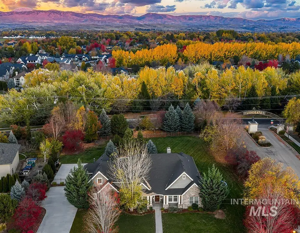 1102 N Lionbridge Ave, Eagle, ID 83616 - Image #1