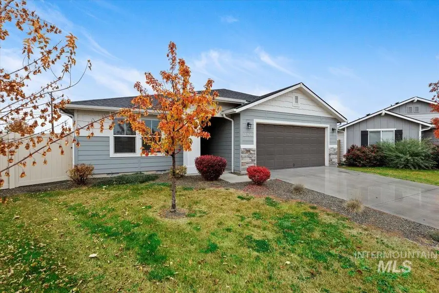 3166 N Saratov, Kuna, ID 83634 - Image #2