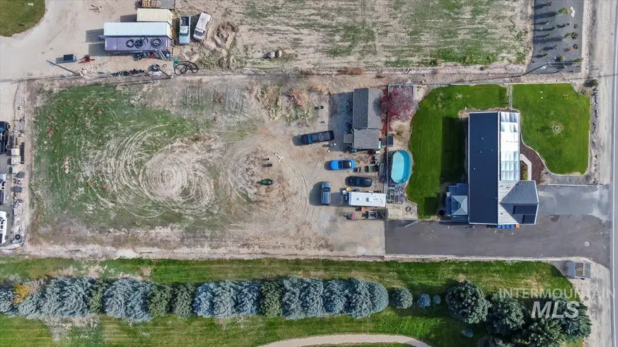 4460 W Columbia Rd, Meridian, ID 83642 - Image #2