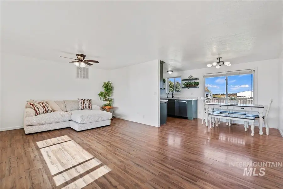 4460 W Columbia Rd, Meridian, ID 83642 - Image #3