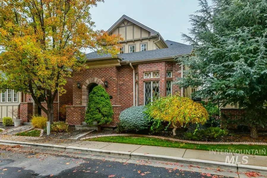 446 E Connemara Lane, Eagle, ID 83616 - Image #2