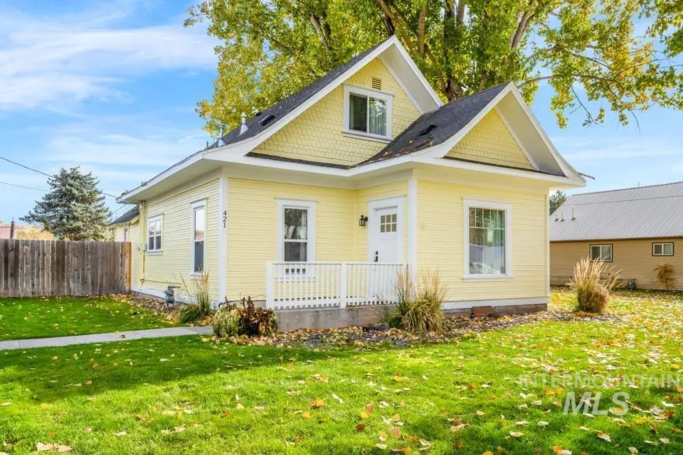 421 S 12th Street, Payette, ID 83661 - Image #1