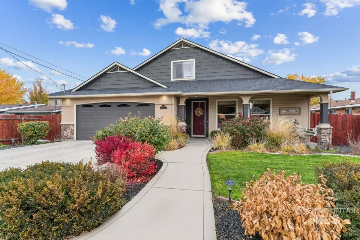 6008 W Castle Drive, Boise, ID 83703 - Image #1